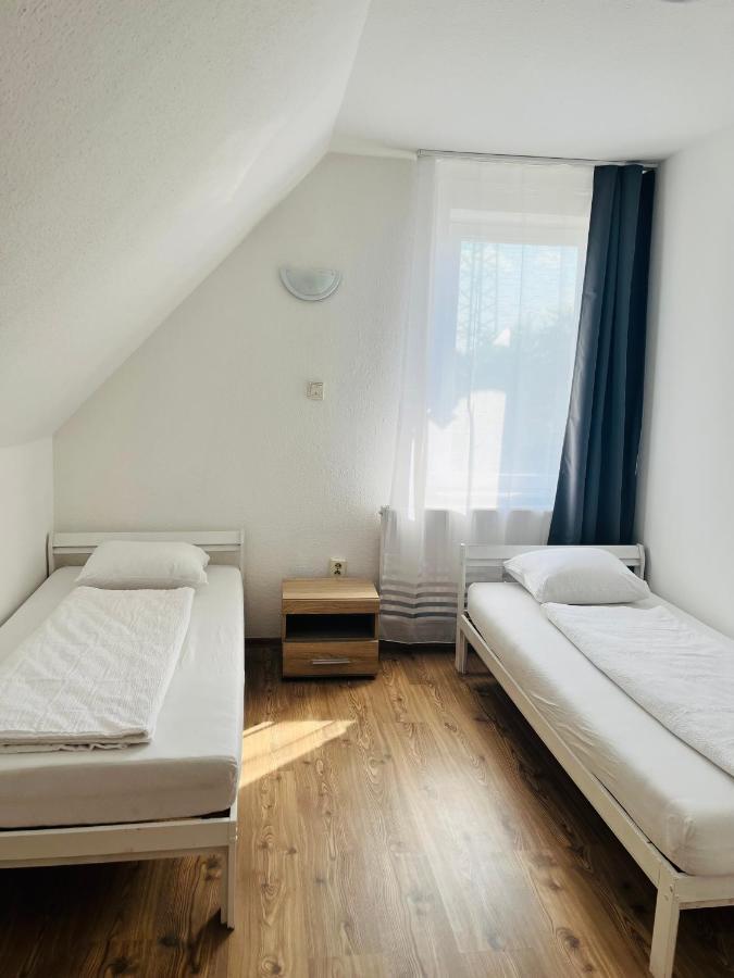 Gabor Panzio Aparthotel Gyál Eksteriør bilde